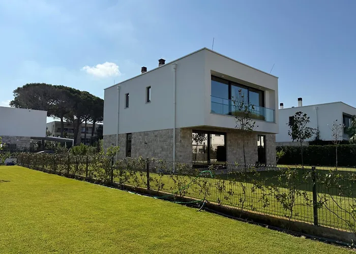 Belvilla * Plazhi San Pietro