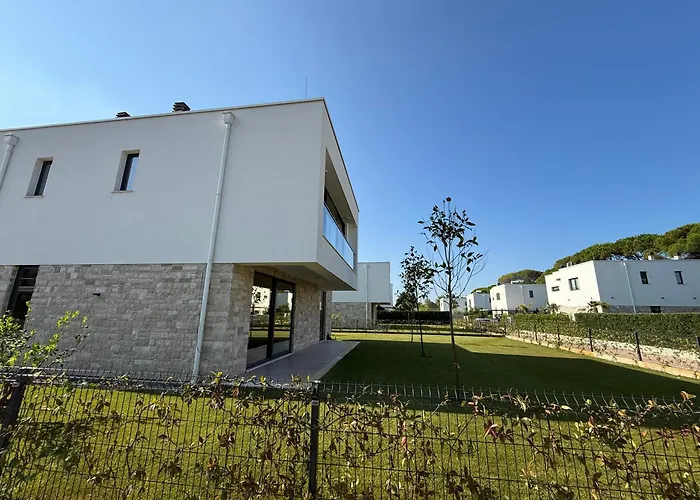 Belvilla Villa Plazhi San Pietro